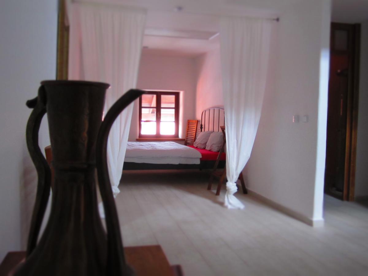 Holubnik Statecnych Zen Kralovych Hotell Luže Eksteriør bilde