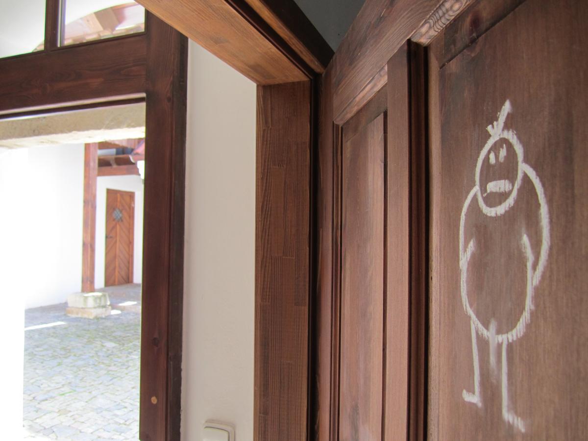 Holubnik Statecnych Zen Kralovych Hotell Luže Eksteriør bilde